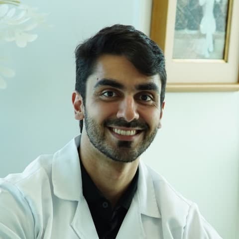 Dr. Daniel Pazos